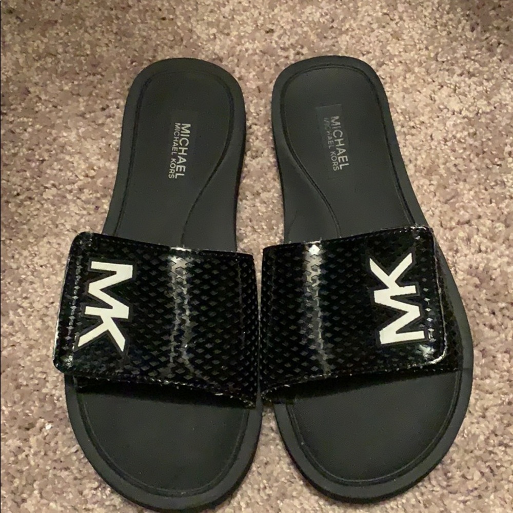 Michael kors slides